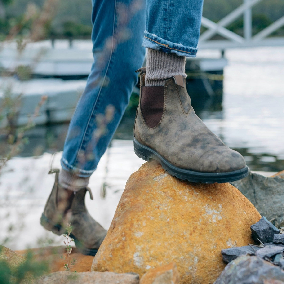 Men’s Chelsea Boots Rugged Sole Easy Slip-On Ankle Fit
